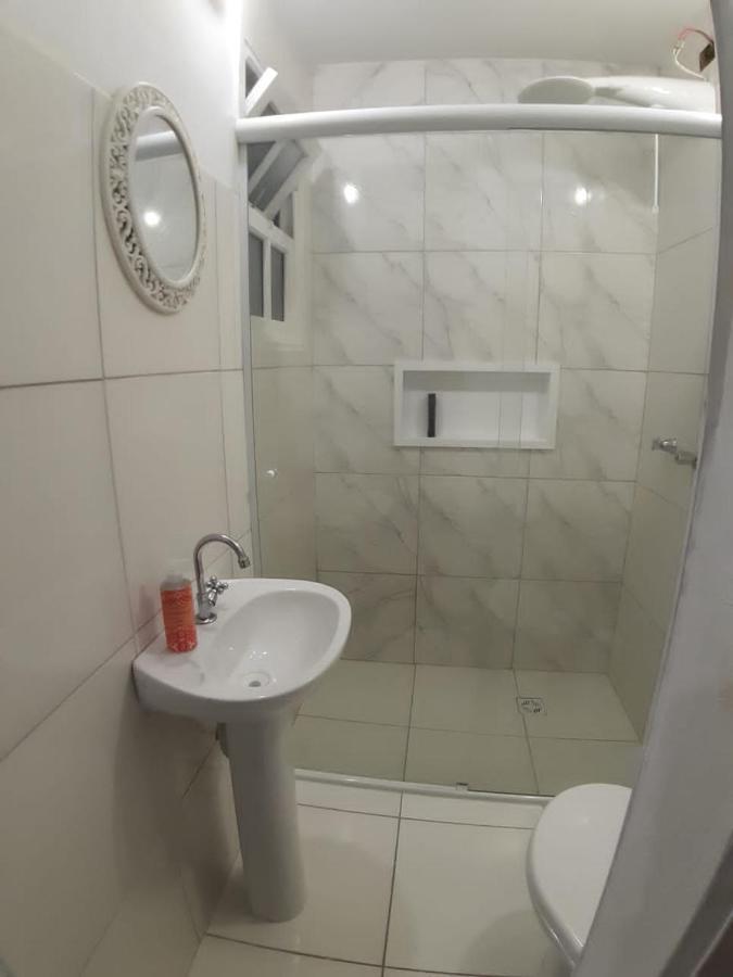 Casa Com Piscina, Confortavel E Otima Localizacao