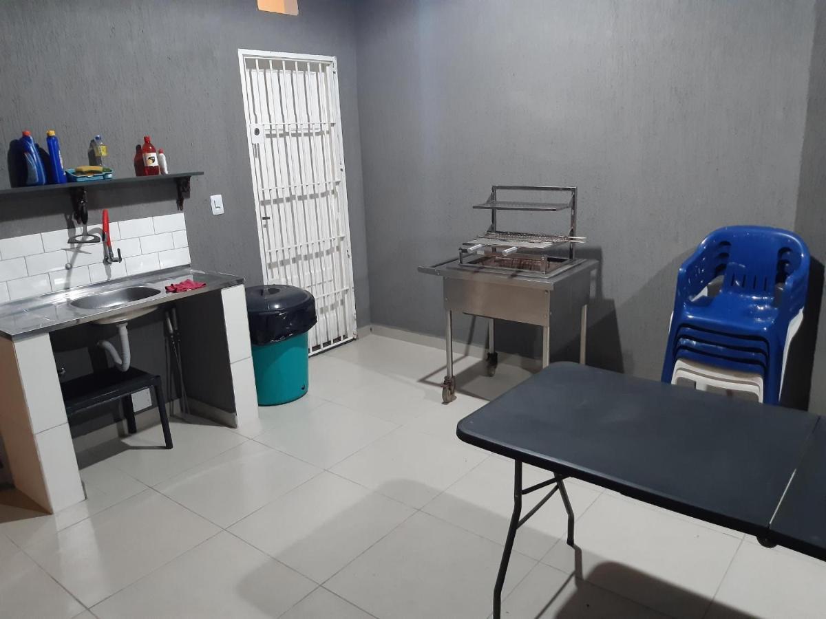 Casa Com Piscina, Confortavel E Otima Localizacao *