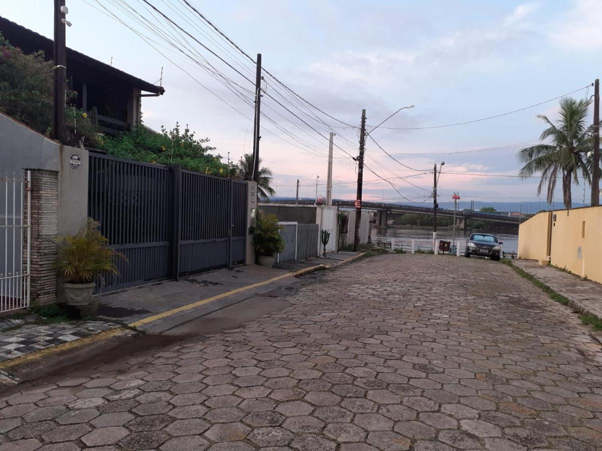 Casa Com Piscina, Confortavel E Otima Localizacao Itanhaem