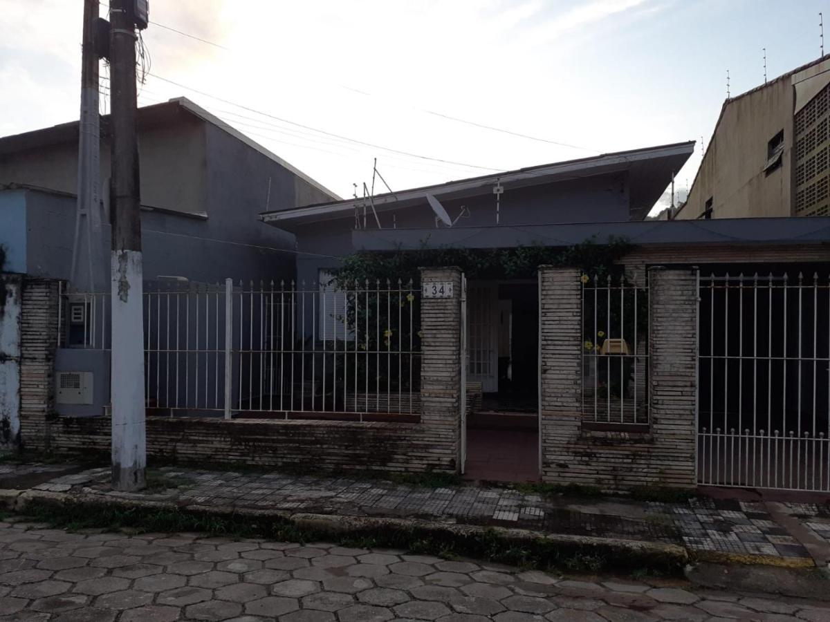 Casa Com Piscina, Confortavel E Otima Localizacao Holiday home